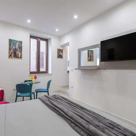 Centro Storico - Stanza Con Wi-fi E Aria Condizionata Quarto em Acomodações Particulares