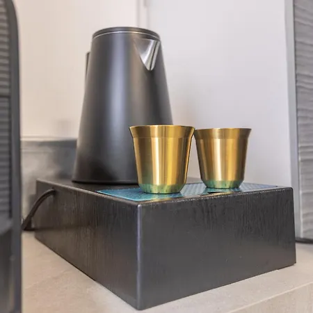 Centro Storico - Stanza Con Wi-fi E Aria Condizionata Δωμάτια σε οικογενειακή κατοικία Αλγκέρο